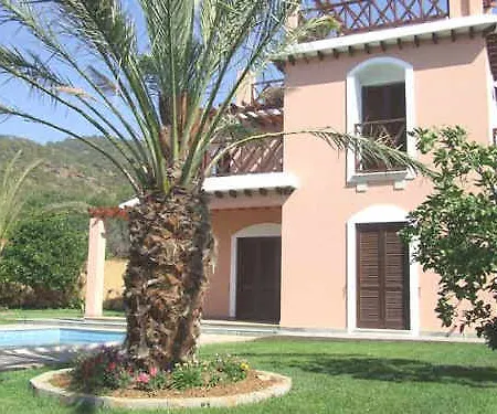 Z & X Holiday Villas Paphos