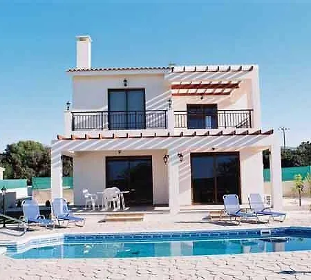 Z & X Holiday Villas Paphos