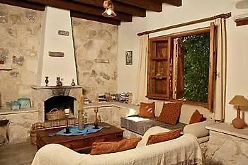 Z & X Holiday Villas Hotel